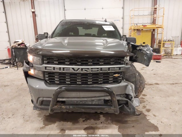 Продаж на аукціоні авто 2021 Chevrolet Silverado 1500 4wd  Standard Bed Custom, vin: 3GCPYBEKXMG276135, номер лоту: 44478084