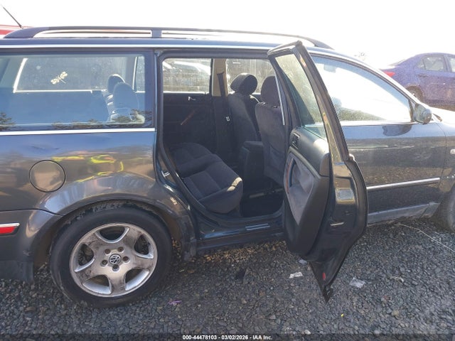 Продажа на аукционе авто 2002 Volkswagen Passat Gls V6, vin: WVWXH63BX2E157421, номер лота: 44478103