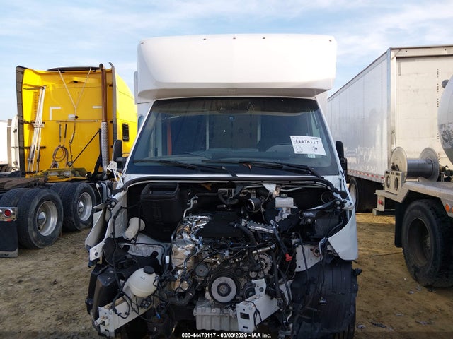 44478117 :رقم المزاد ، W1X9K2312PN227527 vin ، 2023 Mercedes-benz Sprinter 4500 مزاد بيع