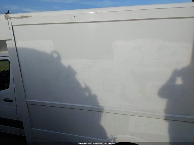 44478117 :رقم المزاد ، W1X9K2312PN227527 vin ، 2023 Mercedes-benz Sprinter 4500 مزاد بيع