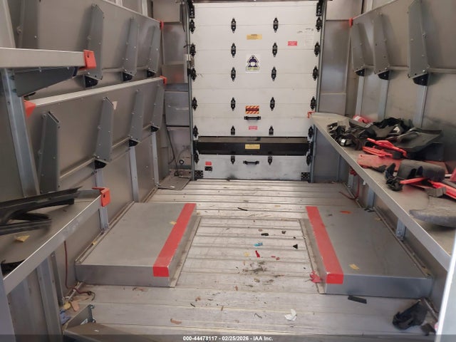44478117 :رقم المزاد ، W1X9K2312PN227527 vin ، 2023 Mercedes-benz Sprinter 4500 مزاد بيع