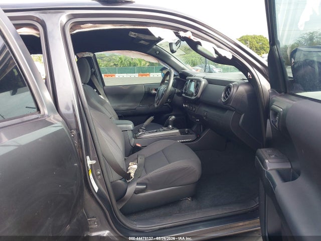 Toyota Tacoma Sr5 V6 2017 3TMAZ5CN8HM036624 Image 5
