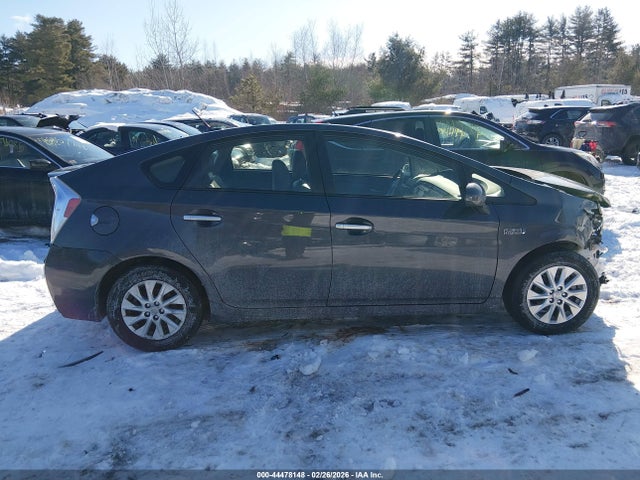 JTDKN3DP8F3074826 Toyota PRIUS PLUG-IN