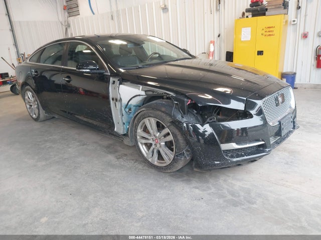 2016 JAGUAR XJ SAJWJ2GD7G8V96698