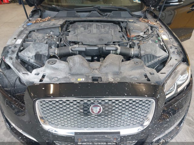 2016 JAGUAR XJ SAJWJ2GD7G8V96698 Photo 9