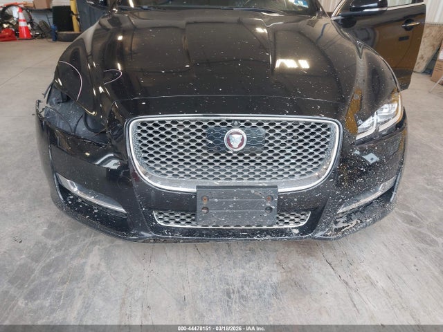 2016 JAGUAR XJ SAJWJ2GD7G8V96698 Photo 5