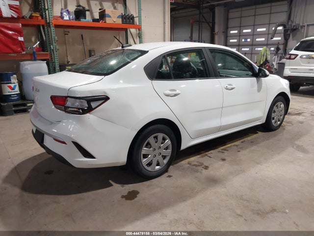 3KPA24AD8PE542407 KIA RIO LX