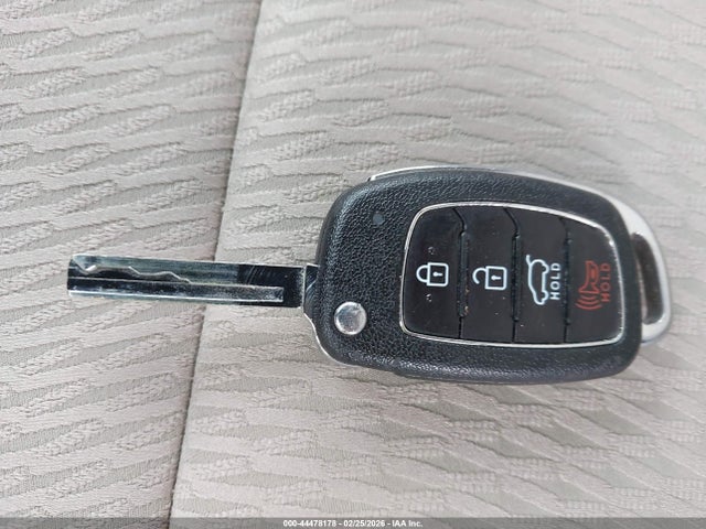 5XYZTDLB6JG565609 Hyundai Santa Fe Sport 2.4l