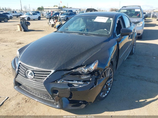 Lexus IS 200T 2016 JTHBA1D20G5003760 Image 2