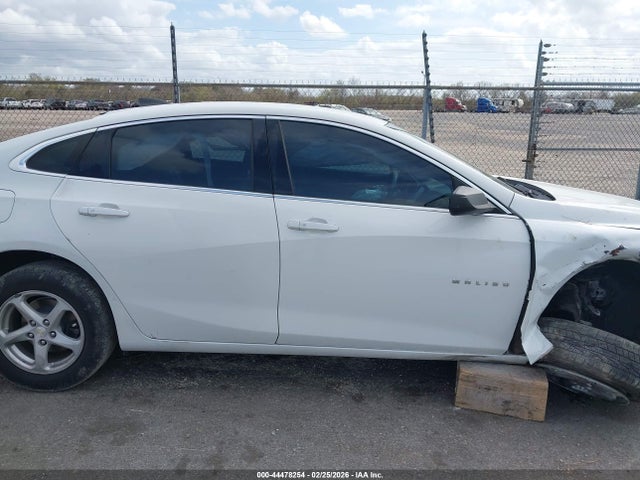 1G1ZB5ST5JF204631 Chevrolet Malibu 1ls