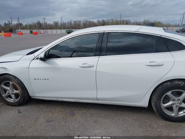 1G1ZB5ST5JF204631 Chevrolet Malibu 1ls
