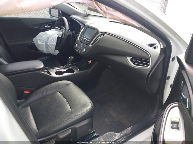 1G1ZB5ST5JF204631 Chevrolet Malibu 1ls