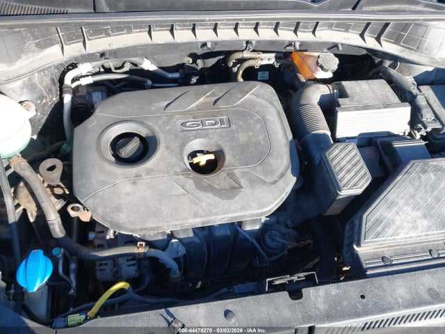 KM8J3CA41GU036325 Hyundai TUCSON SE