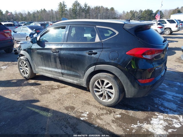KM8J3CA41GU036325 Hyundai TUCSON SE