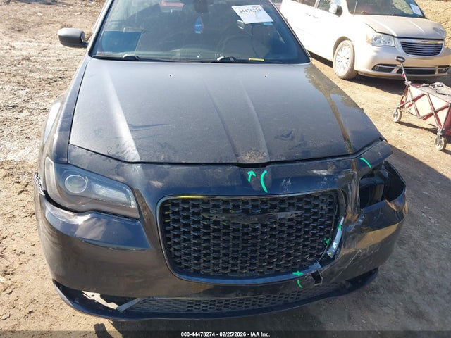 44478274 :رقم المزاد ، 2C3CCABG7FH867943 vin ، 2015 Chrysler 300 300s مزاد بيع