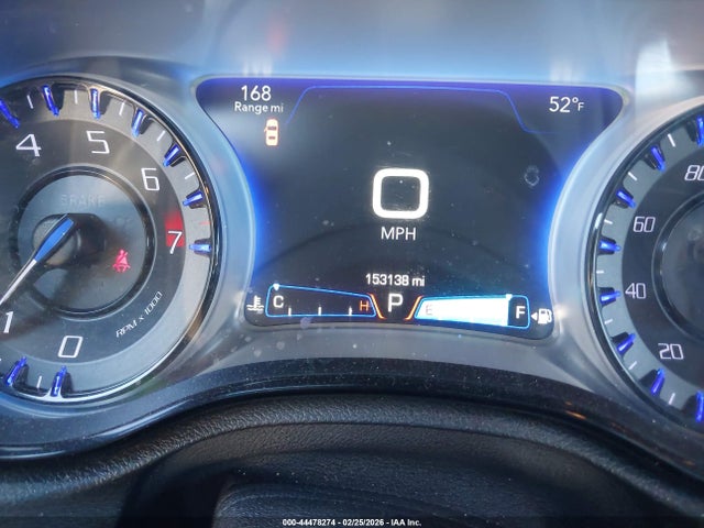 44478274 :رقم المزاد ، 2C3CCABG7FH867943 vin ، 2015 Chrysler 300 300s مزاد بيع