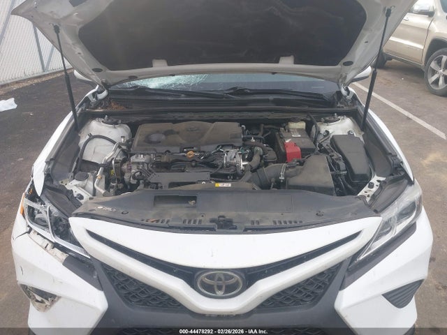 4T1B11HK9JU591288 Toyota CAMRY SE