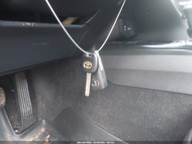 4T1B11HK9JU591288 Toyota CAMRY SE