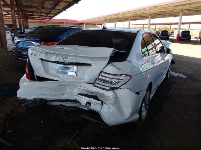 Продаж на аукціоні авто 2014 Mercedes-benz C 250 Sport, vin: WDDGF4HB4EA960956, номер лоту: 44478307