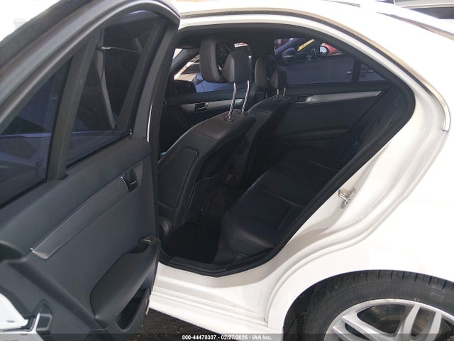 Продаж на аукціоні авто 2014 Mercedes-benz C 250 Sport, vin: WDDGF4HB4EA960956, номер лоту: 44478307