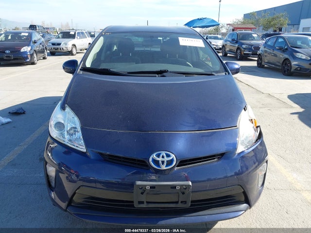 Toyota Prius Two 2015 JTDKN3DU0F0459739 Image 13