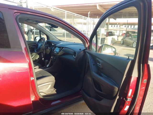 3GNCJKSBXHL236455 Chevrolet TRAX LS