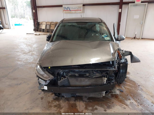 44478359 :رقم المزاد ، 3KPC24A63NE157246 vin ، 2022 Hyundai Accent Se مزاد بيع