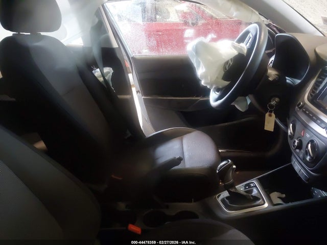 44478359 :رقم المزاد ، 3KPC24A63NE157246 vin ، 2022 Hyundai Accent Se مزاد بيع