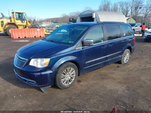 Продажа на аукционе авто 2014 Chrysler Town & Country Touring-l, vin: 2C4RC1CG9ER133639, номер лота: 44478382