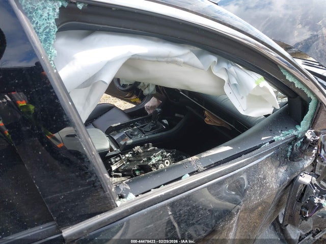 Aukcja sprzedaży 2022 Mazda Mazda3 Premium, vin: 3MZBPADL4NM312032, numer aukcji: 44478423