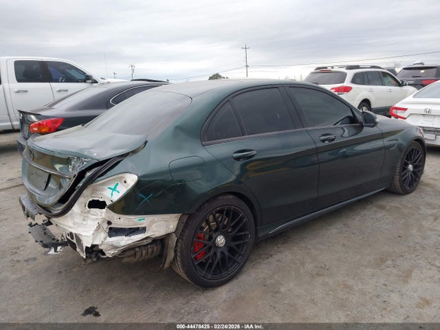 2017 MERCEDES-BENZ AMG C 63 55SWF8HB8HU224142 Photo 3
