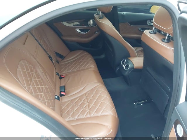 2017 MERCEDES-BENZ AMG C 63 55SWF8HB8HU224142 Photo 7