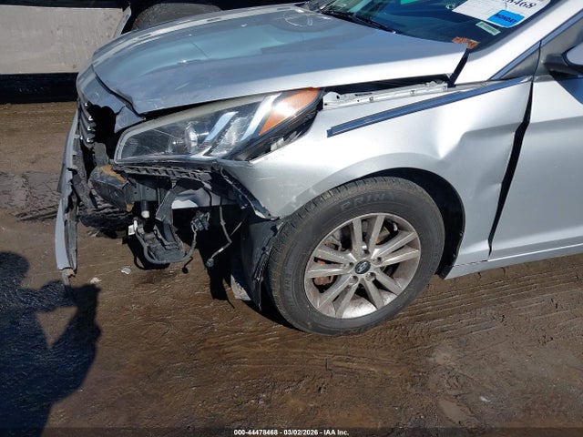 5NPE24AF9FH247958 Hyundai SONATA SE