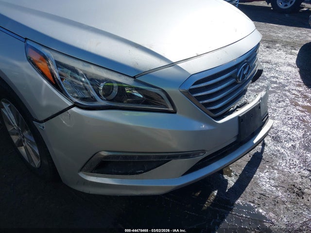 5NPE24AF9FH247958 Hyundai SONATA SE