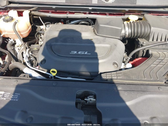44478469 :رقم المزاد ، 2C4RC1EG2HR512161 vin ، 2017 Chrysler Pacifica Touring-l Plus مزاد بيع