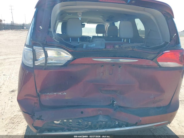 44478469 :رقم المزاد ، 2C4RC1EG2HR512161 vin ، 2017 Chrysler Pacifica Touring-l Plus مزاد بيع