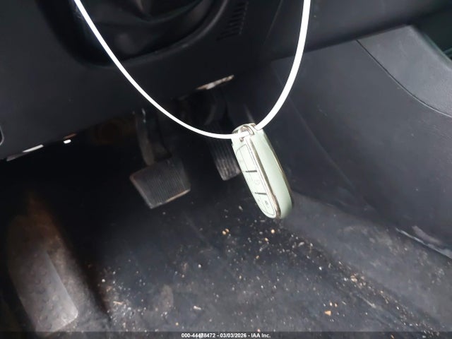 44478472 :رقم المزاد ، 1C4PJMDX4KD446366 vin ، 2019 Jeep Cherokee Limited 4x4 مزاد بيع