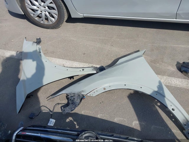 Продаж на аукціоні авто 2021 Buick Envision Fwd Essence, vin: LRBFZNR43MD084718, номер лоту: 44478477