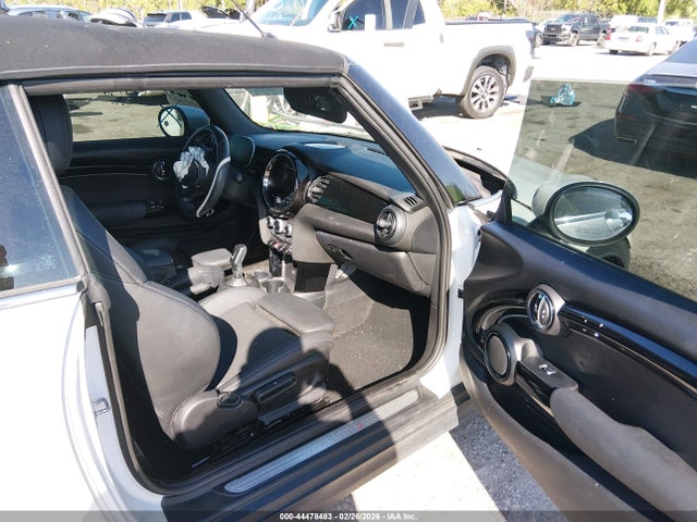 2024 MINI CONVERTIBLE WMW43DL01R3R78026 Photo 4