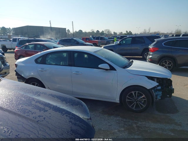 Продажа на аукционе авто 2024 Kia Forte Lxs, vin: 3KPF24AD8RE724360, номер лота: 44478513