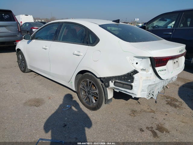 Продажа на аукционе авто 2024 Kia Forte Lxs, vin: 3KPF24AD8RE724360, номер лота: 44478513