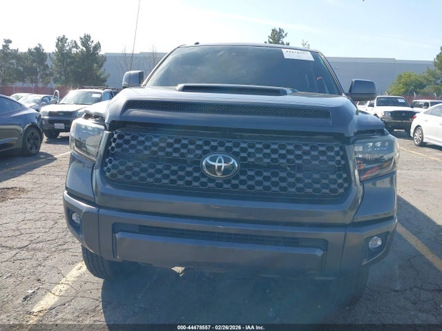 5TFDY5F1XKX839543 Toyota Tundra Sr5 5.7l V8
