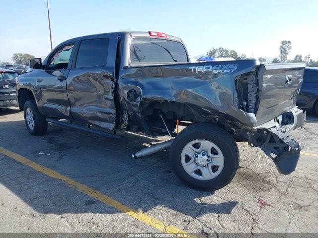 5TFDY5F1XKX839543 Toyota Tundra Sr5 5.7l V8