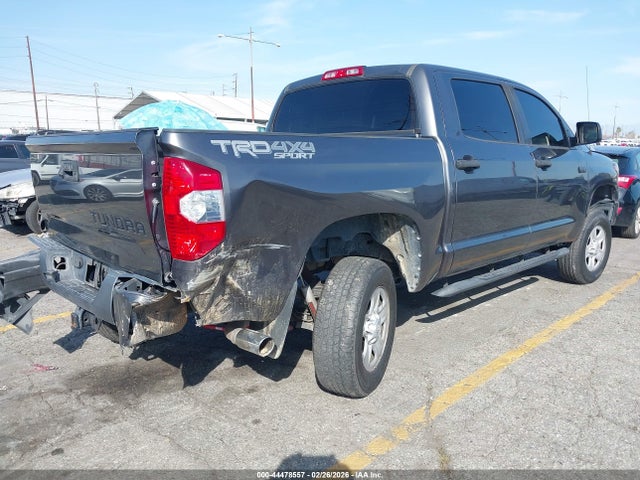 5TFDY5F1XKX839543 Toyota Tundra Sr5 5.7l V8