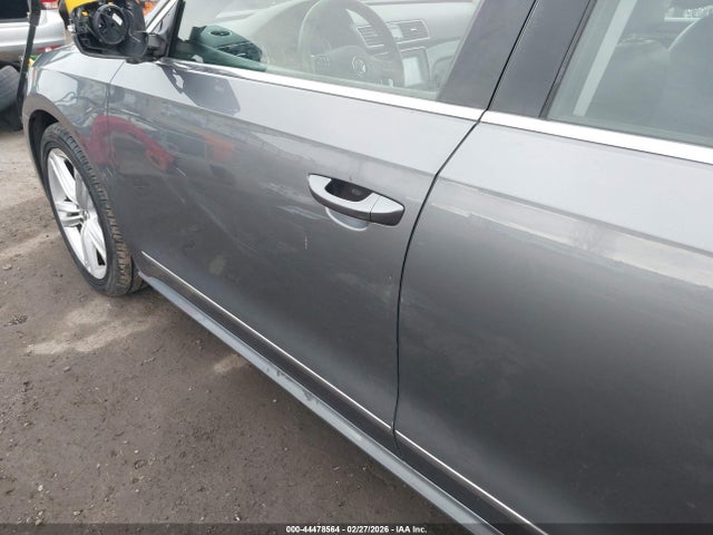1VWCN7A3XEC018279 Volkswagen Passat 2.0l Tdi Sel Premium