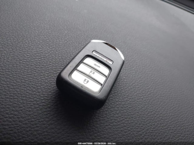 44478566 :رقم المزاد ، 1HGCR3F86DA007960 vin ، 2013 Honda Accord Ex-l V-6 مزاد بيع
