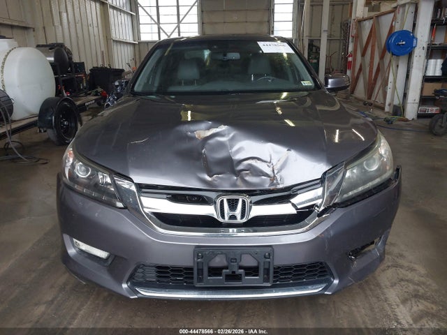 44478566 :رقم المزاد ، 1HGCR3F86DA007960 vin ، 2013 Honda Accord Ex-l V-6 مزاد بيع