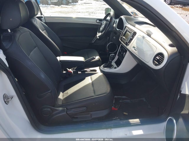 2018 VOLKSWAGEN BEETLE 3VW5DAAT9JM512098 Photo 4