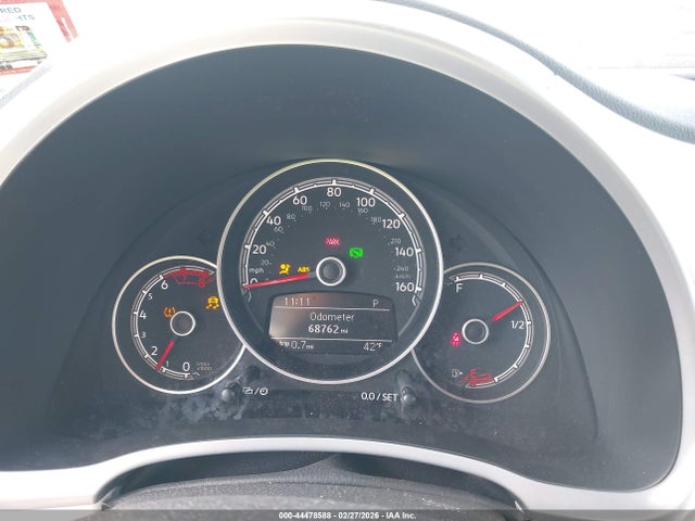 2018 VOLKSWAGEN BEETLE 3VW5DAAT9JM512098 Photo 6