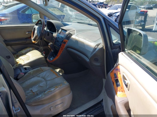 44478593 :رقم المزاد ، JTJGF10U520121418 vin ، 2002 Lexus Rx 300 مزاد بيع
